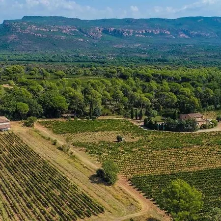 Holiday home Gitedeprovence Le Castelet